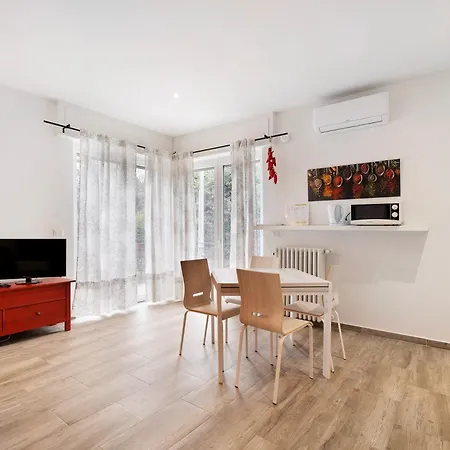 Apartment Sweet Peperoncino